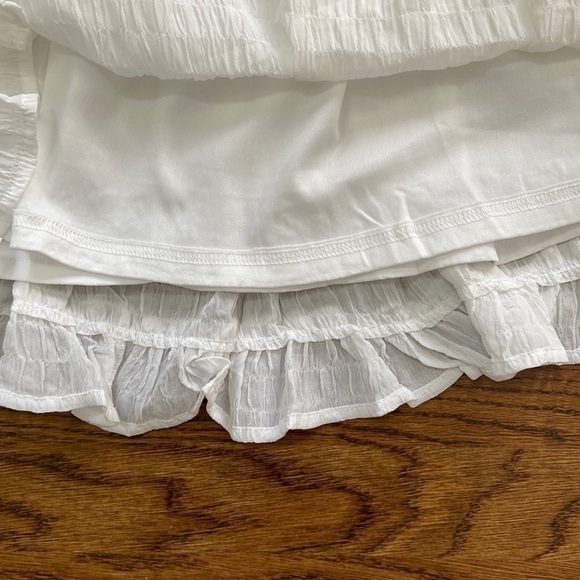 NWT White Mini Skirt- Medium - Picture 5 of 7